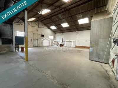 Maison - 206 m² - 9 pièces