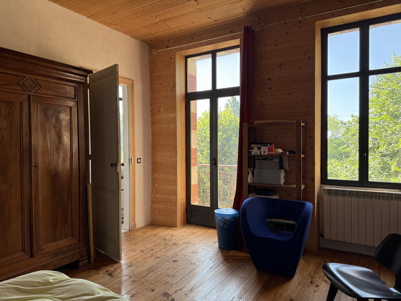 Maison - 135 m² - 9 pièces