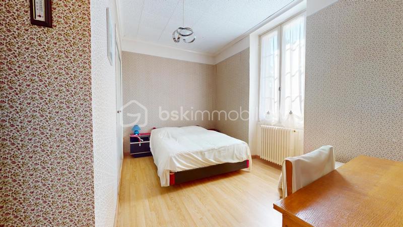 Maison ancienne - 138 m² - 7 pièces