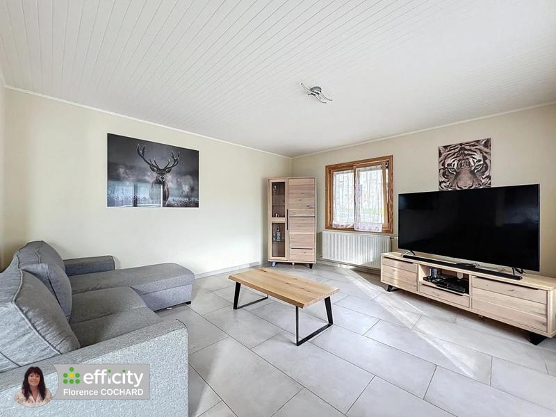 Appartement - 110 m² - 2 pièces