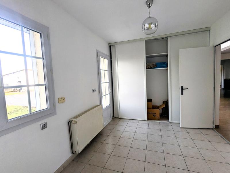 Maison - 170 m² - 9 pièces