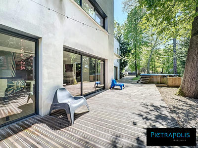 Maison contemporaine - 140 m² - 7 pièces