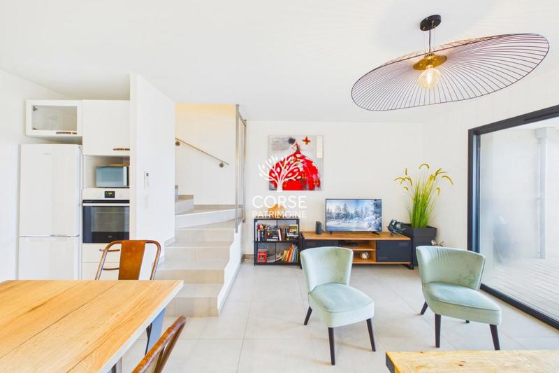 Duplex - 84 m² - 3 pièces