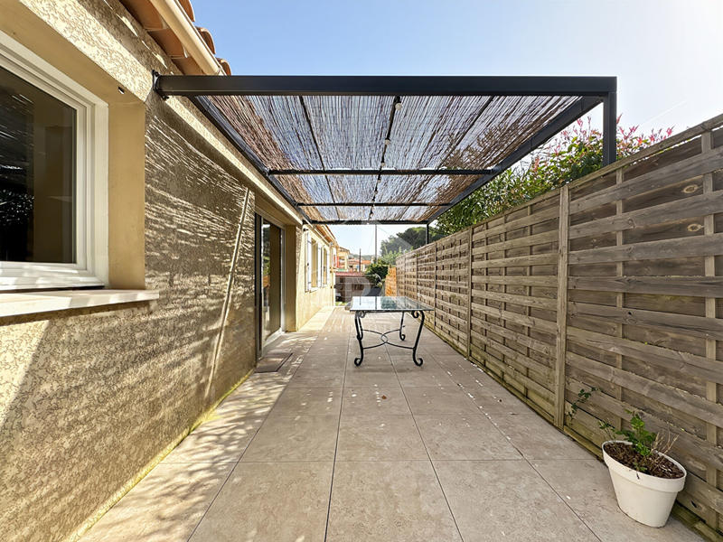 Maison - 100 m² - 6 pièces