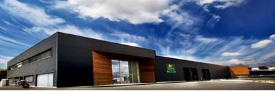 Local commercial - 3 000 m²