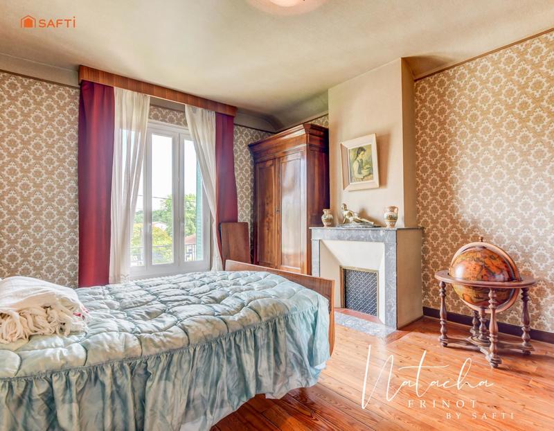 Maison - 177 m² - 7 pièces