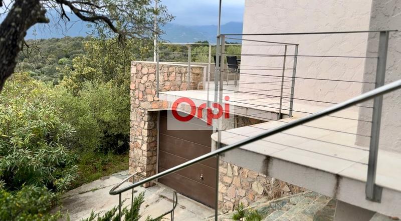 Villa - 134 m² - 3 pièces