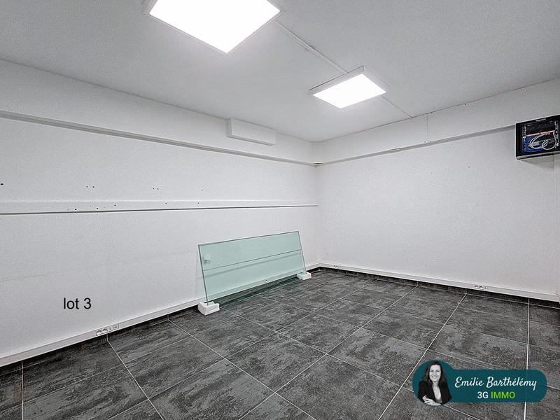 Local commercial - 173 m² - 4 pièces