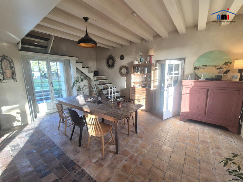 Maison ancienne - 197 m² - 7 pièces