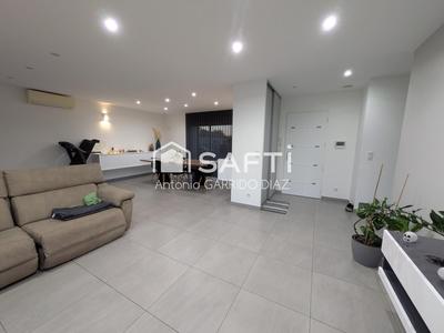 Villa - 177 m² - 5 pièces