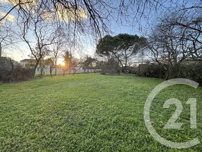 Terrain - 470 m²