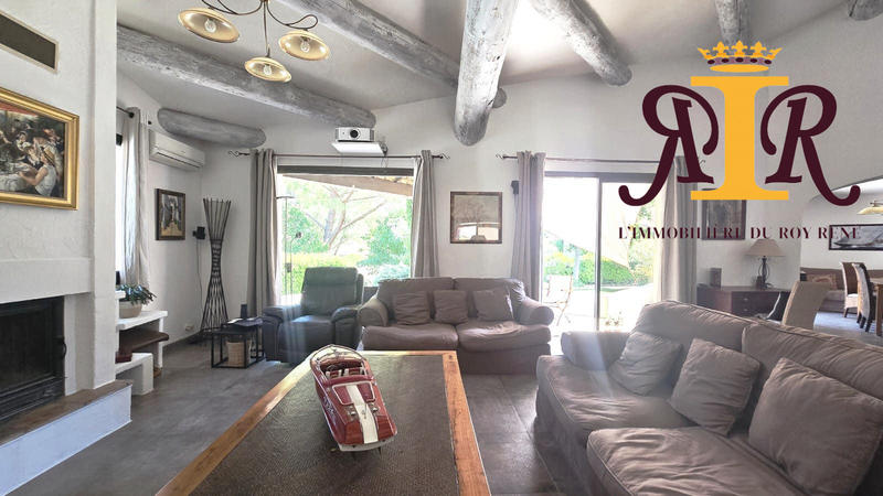 Maison contemporaine - 187 m² - 5 pièces