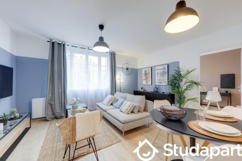 Chambre - 9 m² - 1 pièce