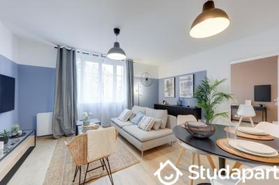 Chambre - 9 m² - 1 pièce