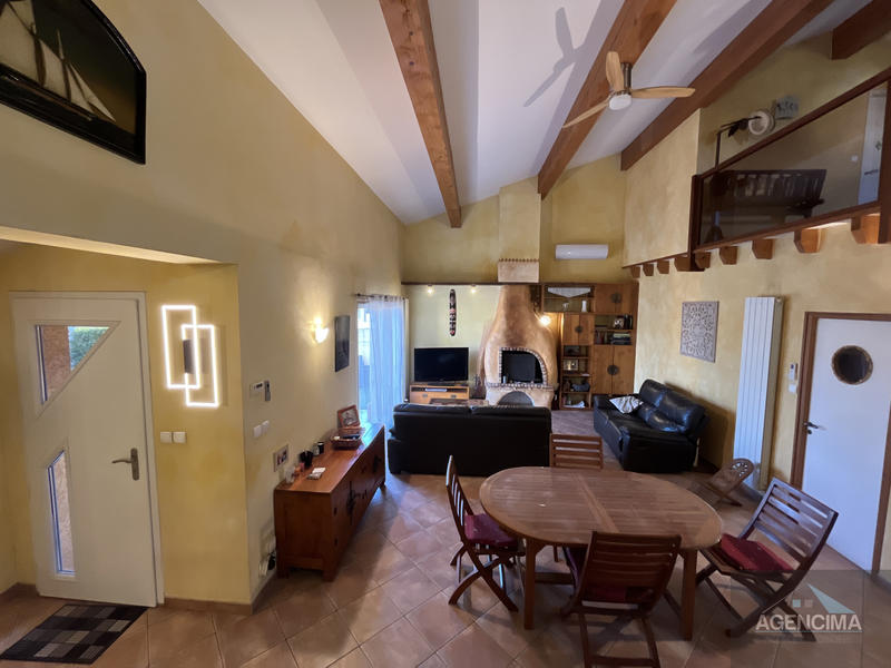 Villa - 150 m² - 6 pièces