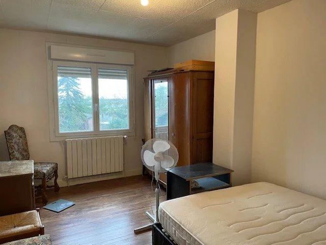 Maison - 97 m² - 5 pièces