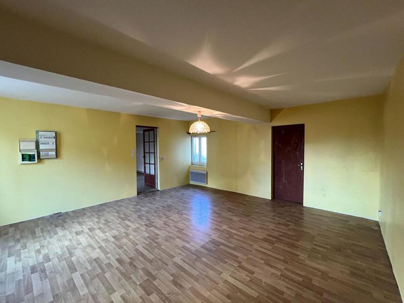 Maison de village - 80 m² - 3 pièces