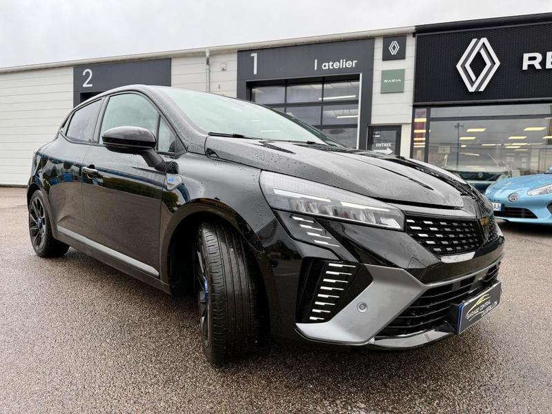 Renault Clio V Esprit Alipine E-Tech Full Hybrid 145