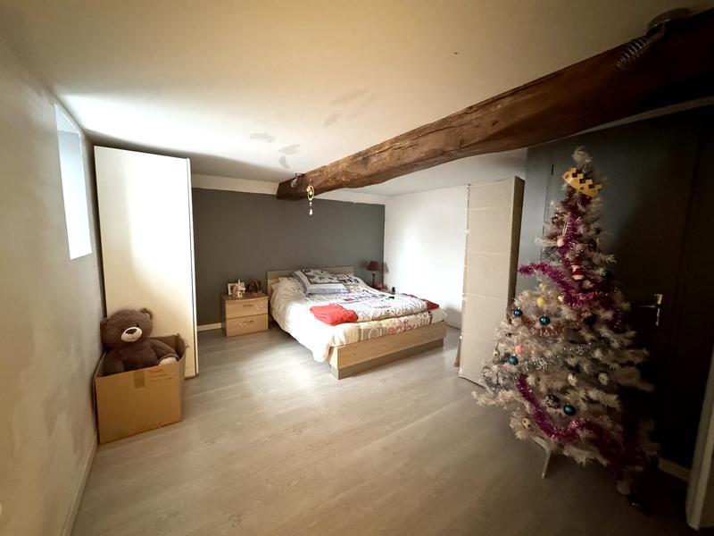 Maison - 90 m² - 3 pièces