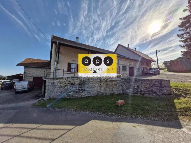 Appartement - 160 m² - 6 pièces