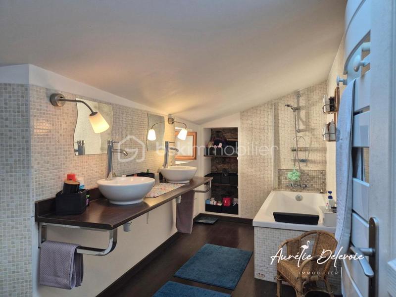 Maison de village - 148 m² - 6 pièces