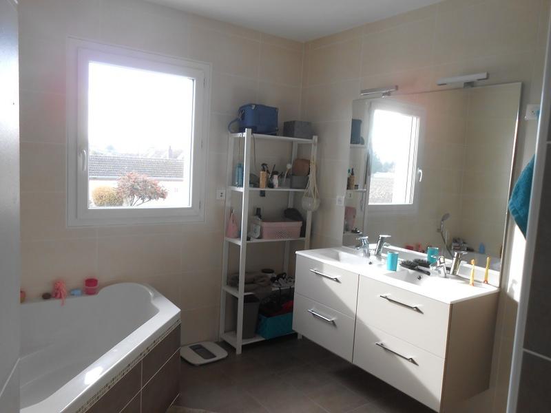 Villa - 163 m² - 6 pièces