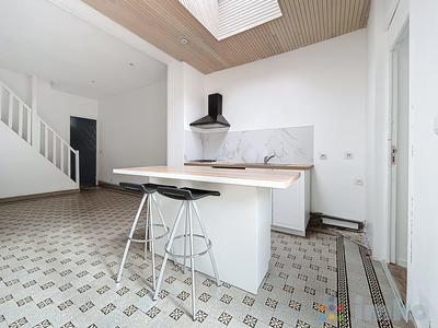 Maison - 94 m² - 5 pièces