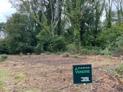 Terrain - 660 m²