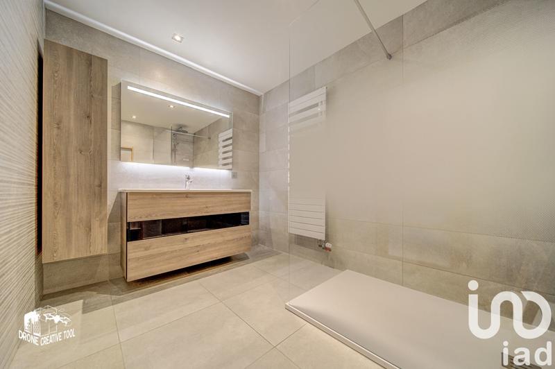 Appartement - 121 m² - 5 pièces