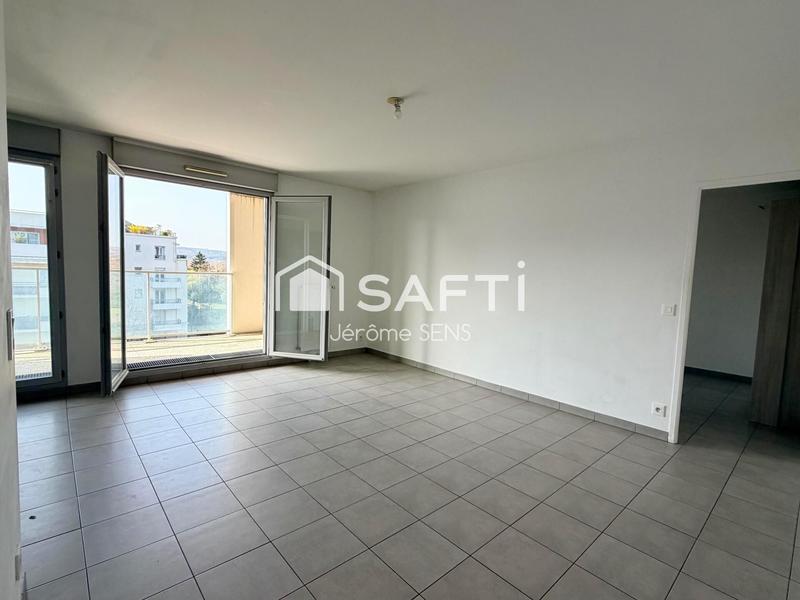 Appartement - 75 m² - 4 pièces