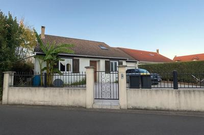 Maison - 151 m² - 5 pièces