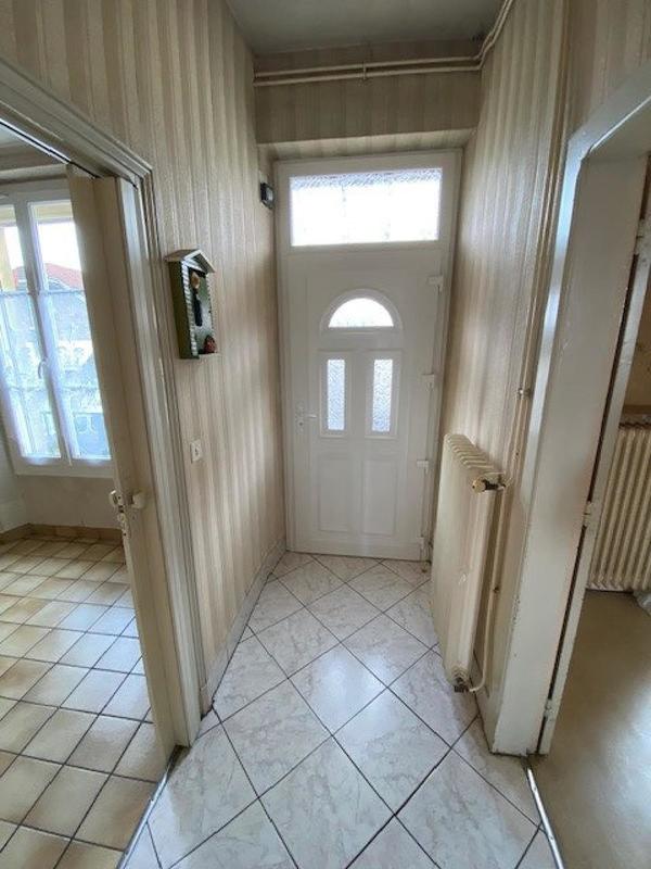 Maison - 99 m² - 5 pièces