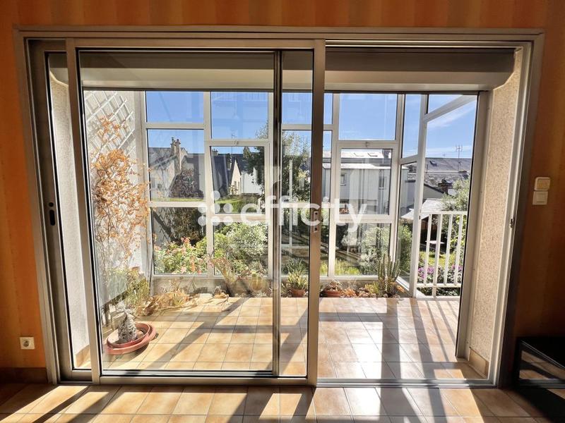 Maison - 167 m² - 6 pièces