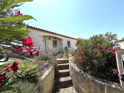 Villa - 92 m² - 5 pièces