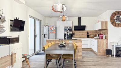 Maison - 175 m² - 5 pièces