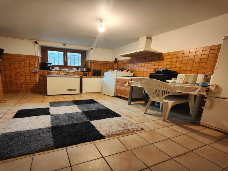 Appartement - 83 m² - 3 pièces