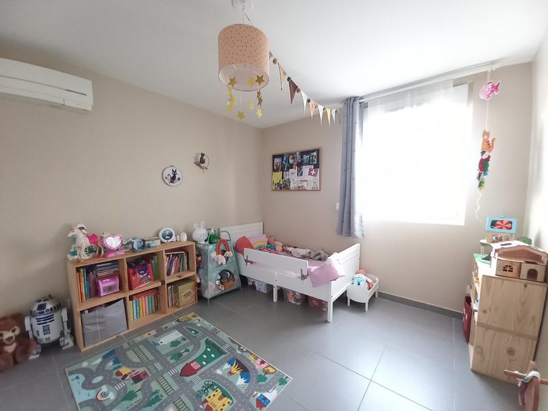 Appartement - 76 m² - 3 pièces