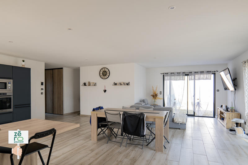 Maison - 166 m² - 6 pièces