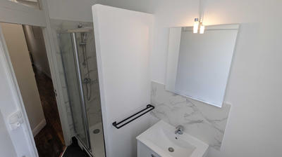 Chambre - 23 m² - 8 pièces