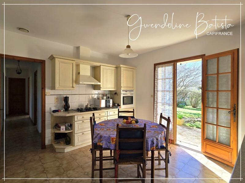 Maison - 121 m² - 6 pièces