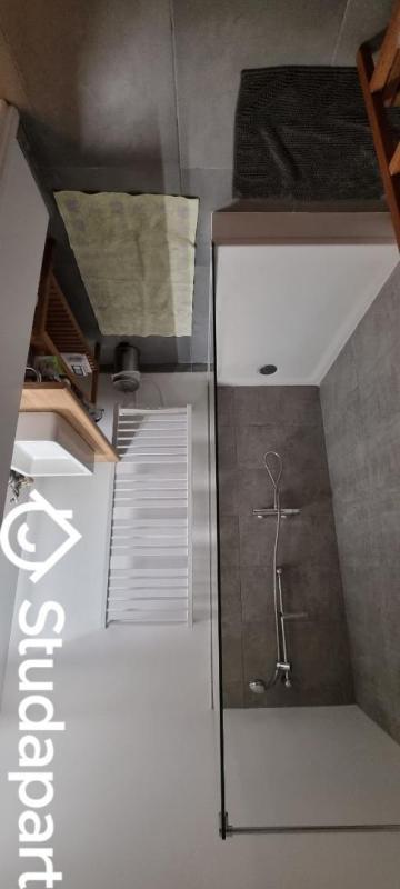 Chambre - 9 m² - 1 pièce