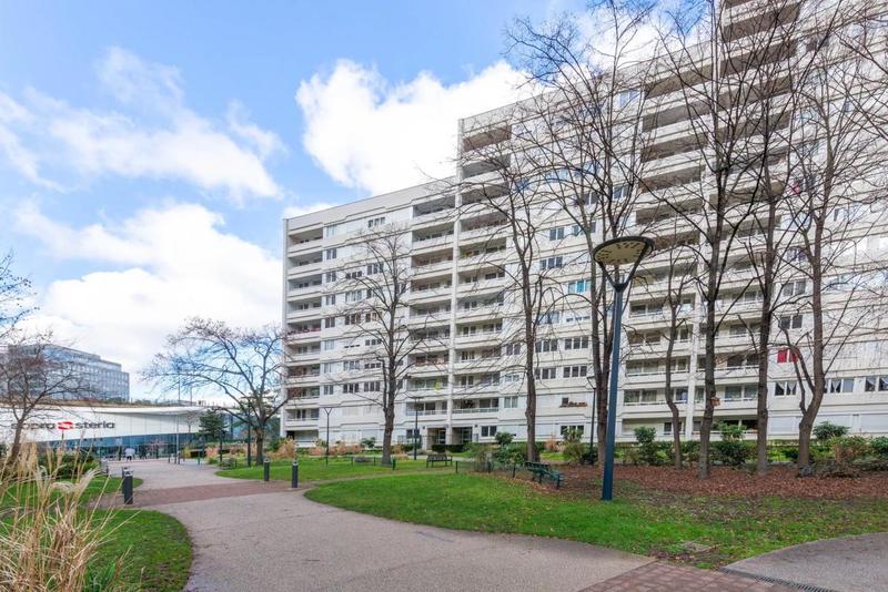 Appartement - 75 m² - 3 pièces