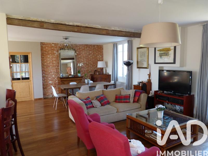 Maison de campagne - 250 m² - 7 pièces