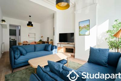 Chambre - 12 m² - 1 pièce