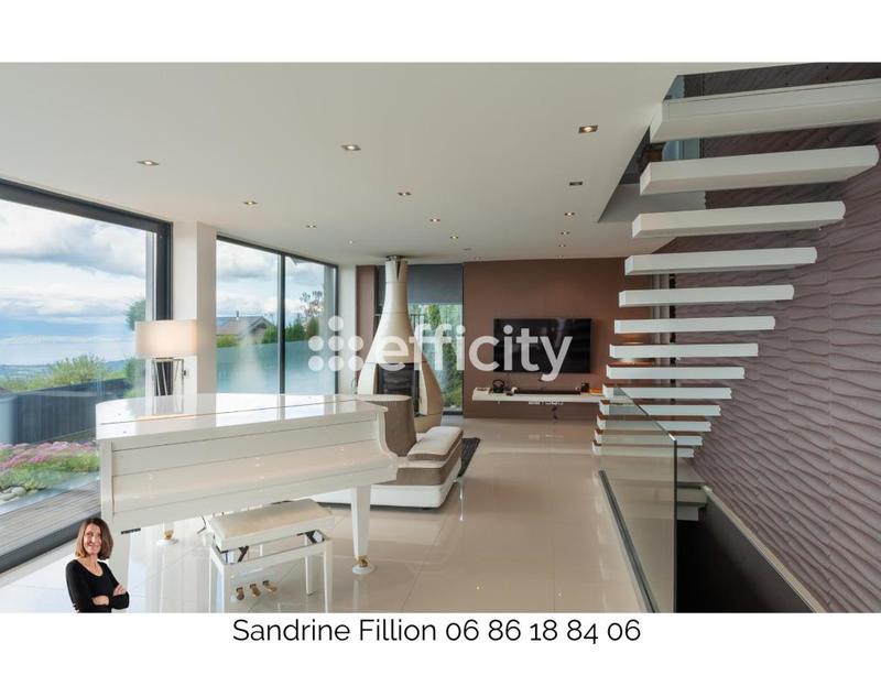 Villa - 207 m² - 7 pièces