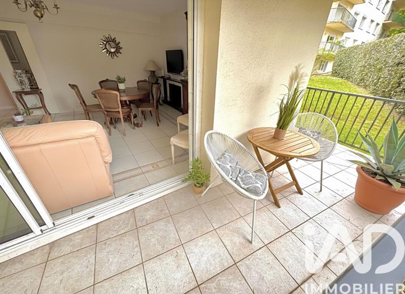 Appartement - 82 m² - 3 pièces