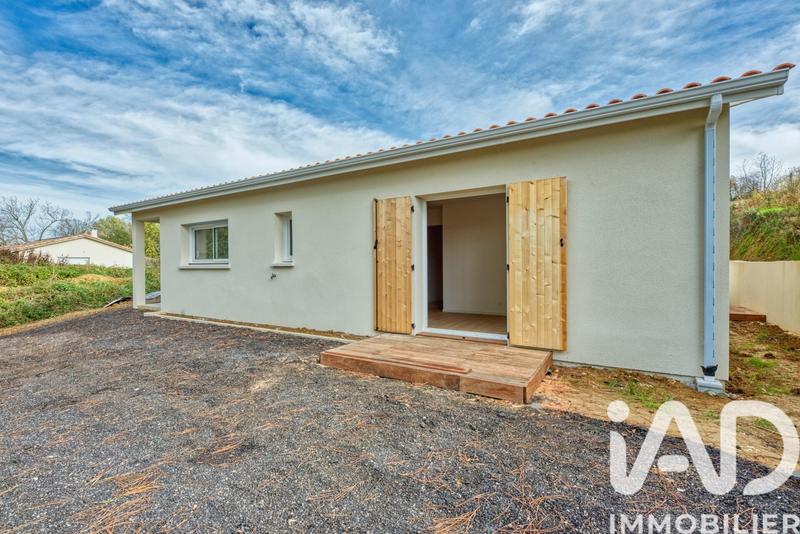 Maison - 122 m² - 5 pièces