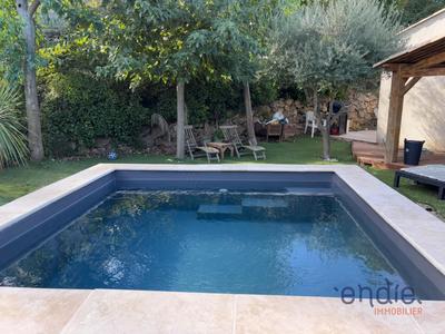 Maison - 155 m² - 5 pièces