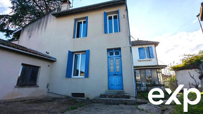 Maison - 207 m² - 10 pièces