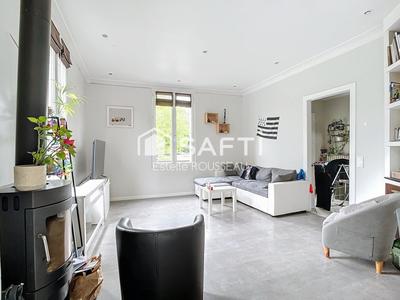 Maison - 135 m² - 6 pièces